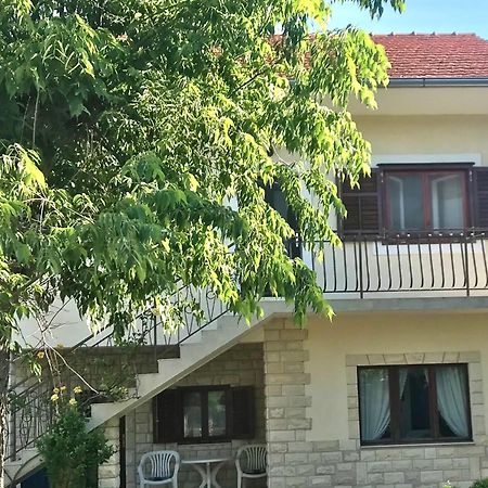 Family Friendly Holiday Home "Ana" Σίμπενικ Εξωτερικό φωτογραφία