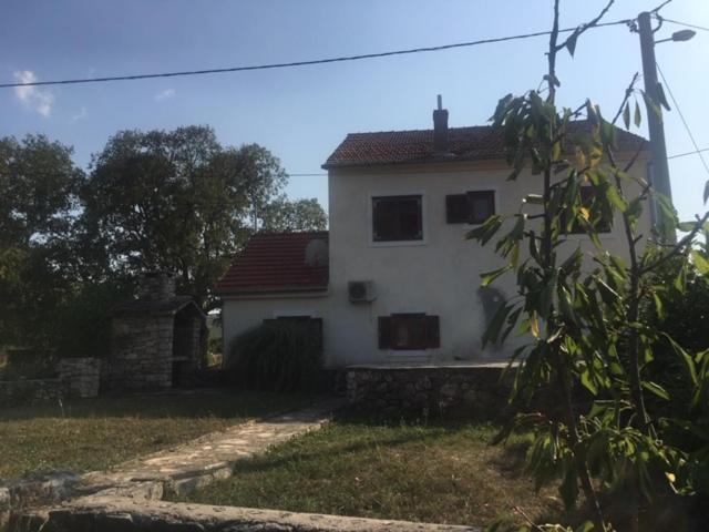 Family Friendly Holiday Home "Ana" Σίμπενικ Εξωτερικό φωτογραφία